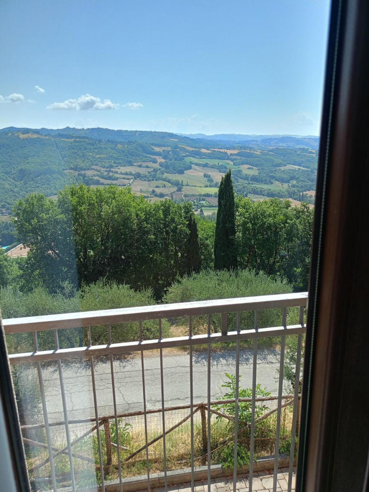 Fortebraccio Montone  Εξωτερικό φωτογραφία